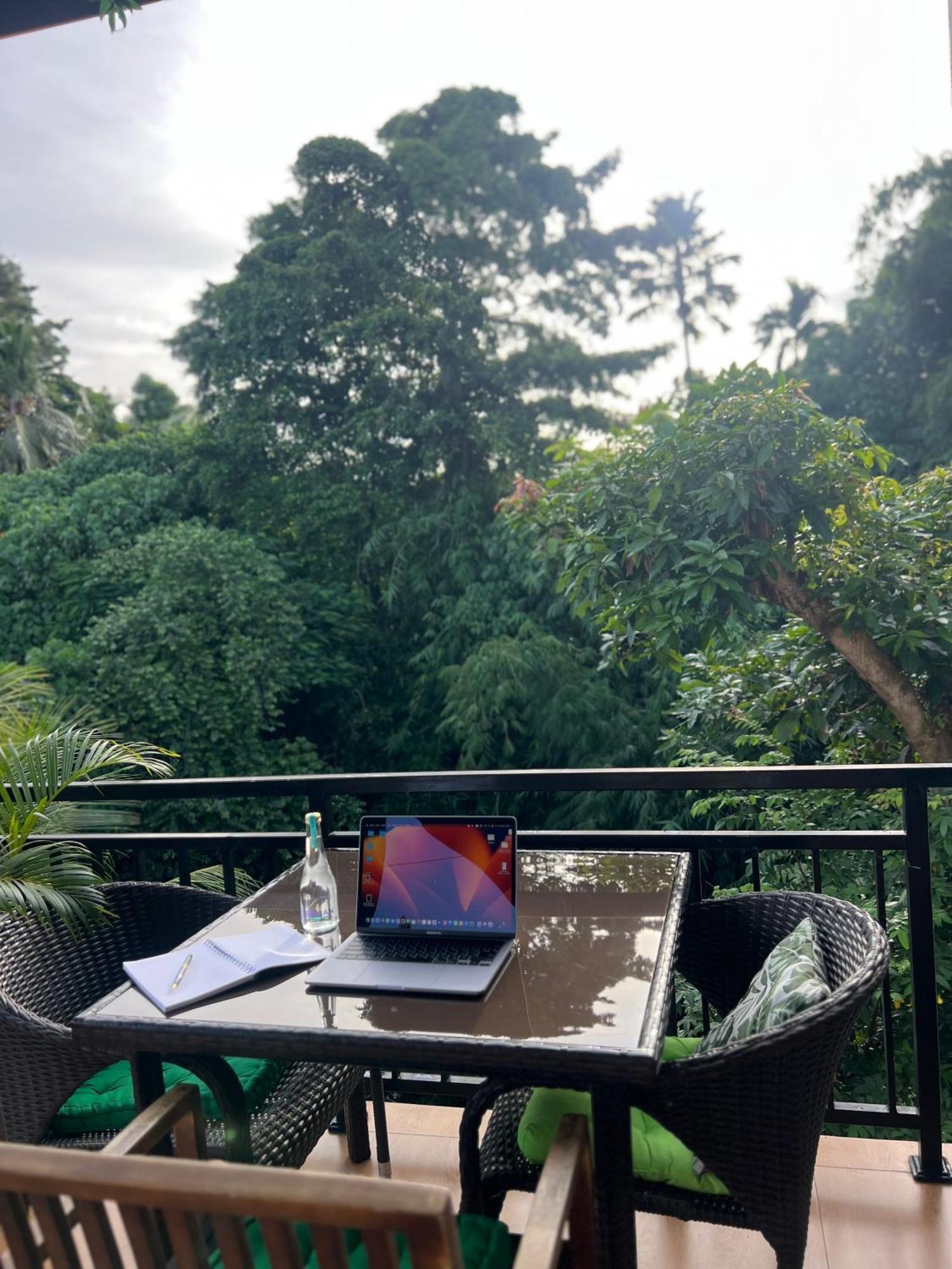 Central House Ubud Exterior foto